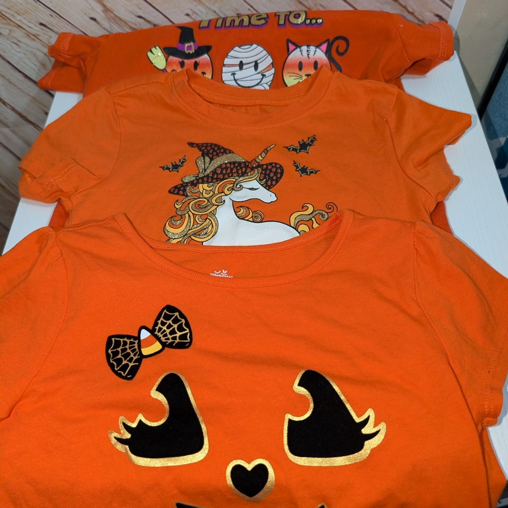 ♥️Lot Of 3 Girls Halloween Shirts 4/5/6 Good condition,